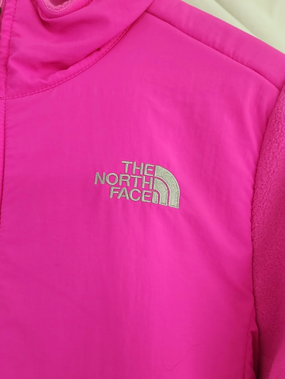 The North Face Hot Pink Girls XXL Jacket